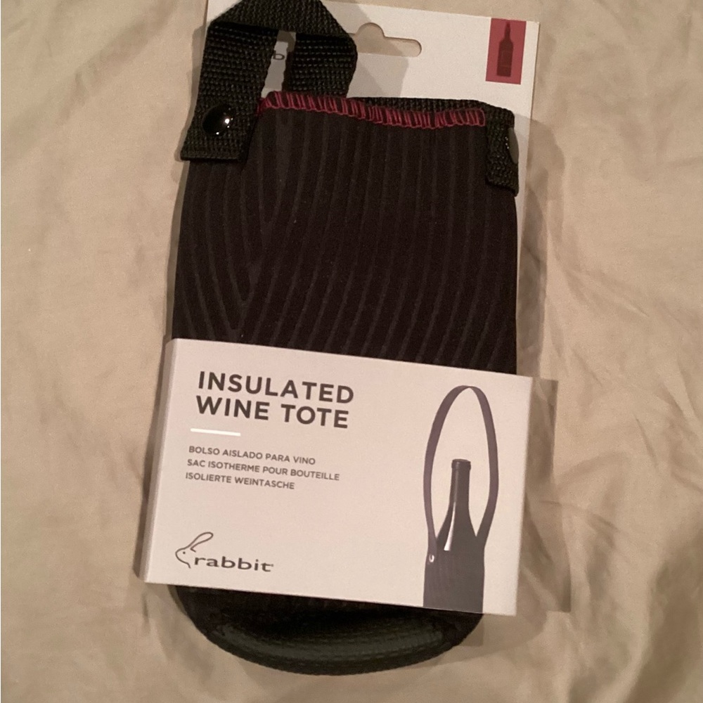 NIB RABBIT Insulated Wine Tote